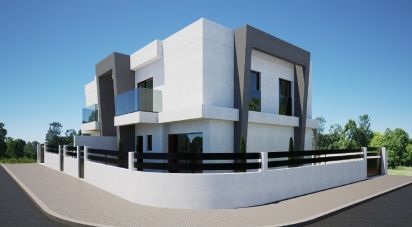 Maison T4 à Fernão Ferro de 125 m²