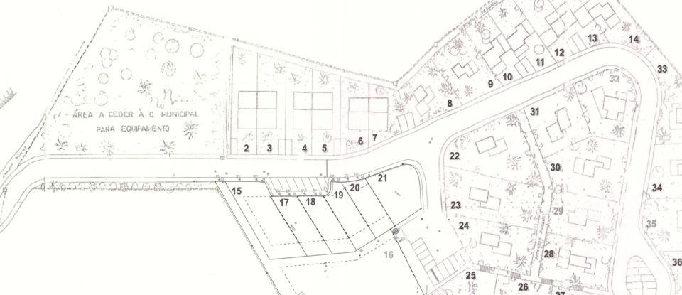 Building land in Budens of 500 m²