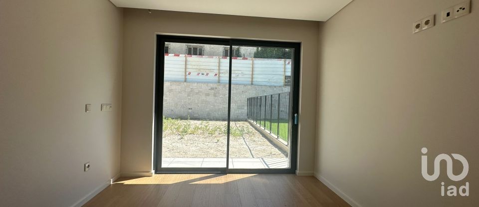 Apartamento T2 em Paranhos de 124 m²