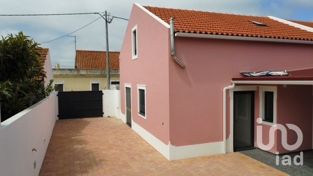 Casa tradicional T4 em Marinha Grande de 190 m²