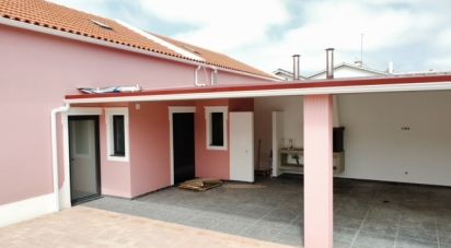 Casa tradicional T4 em Marinha Grande de 190 m²