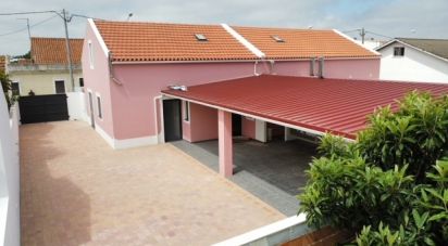 Casa tradicional T4 em Marinha Grande de 190 m²