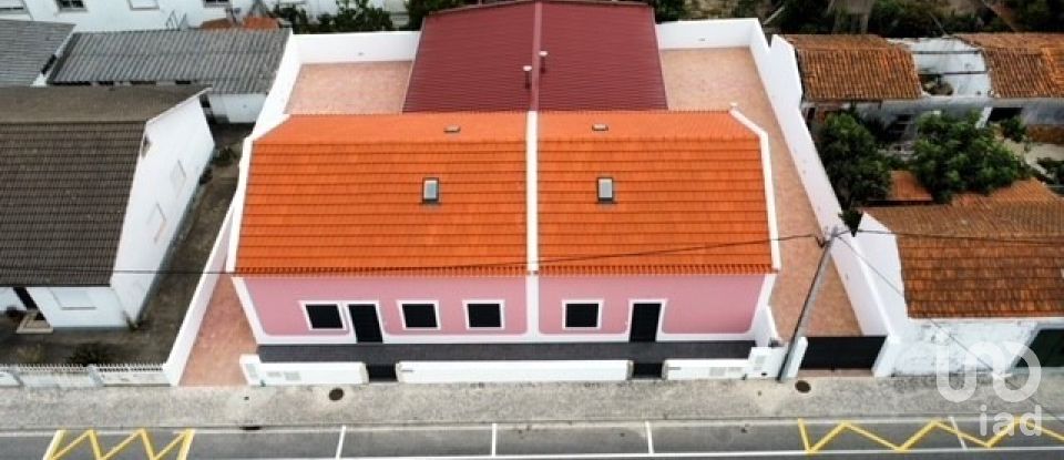 Casa tradicional T4 em Marinha Grande de 190 m²