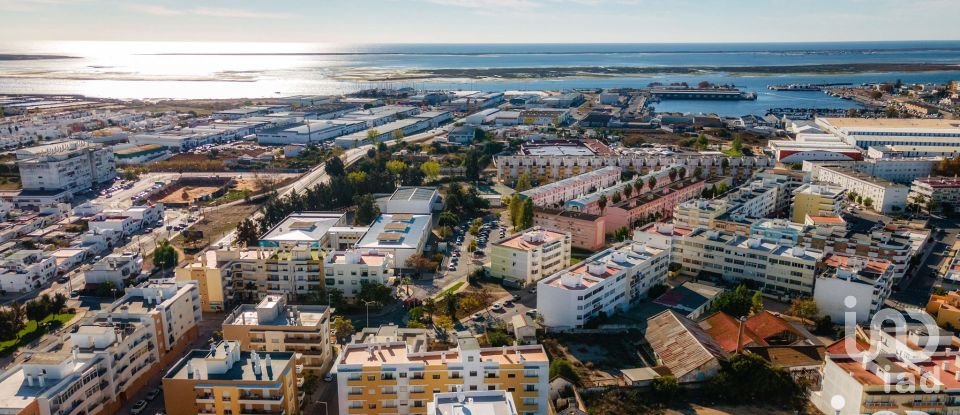 Maison de ville T5 à Quelfes de 222 m²