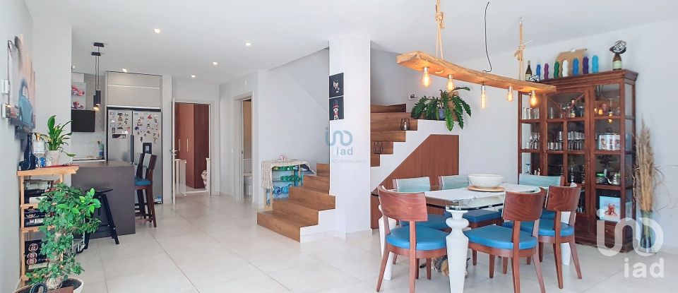 Maison T4 à Algoz e Tunes de 193 m²