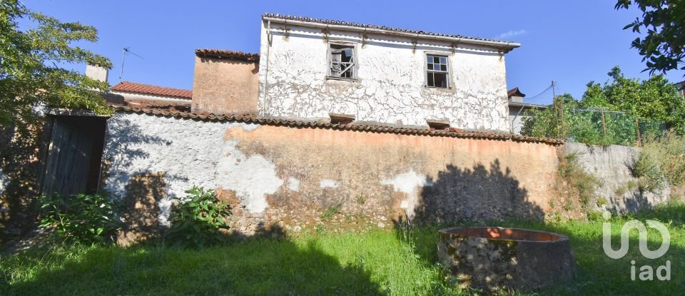 Maison traditionnelle T3 à Semide e Rio Vide de 174 m²