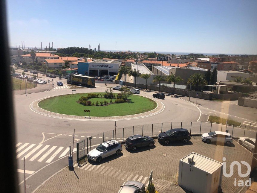 Loja / Estabelecimento Comercial em Perafita, Lavra E Santa Cruz Do Bispo de 86 m²