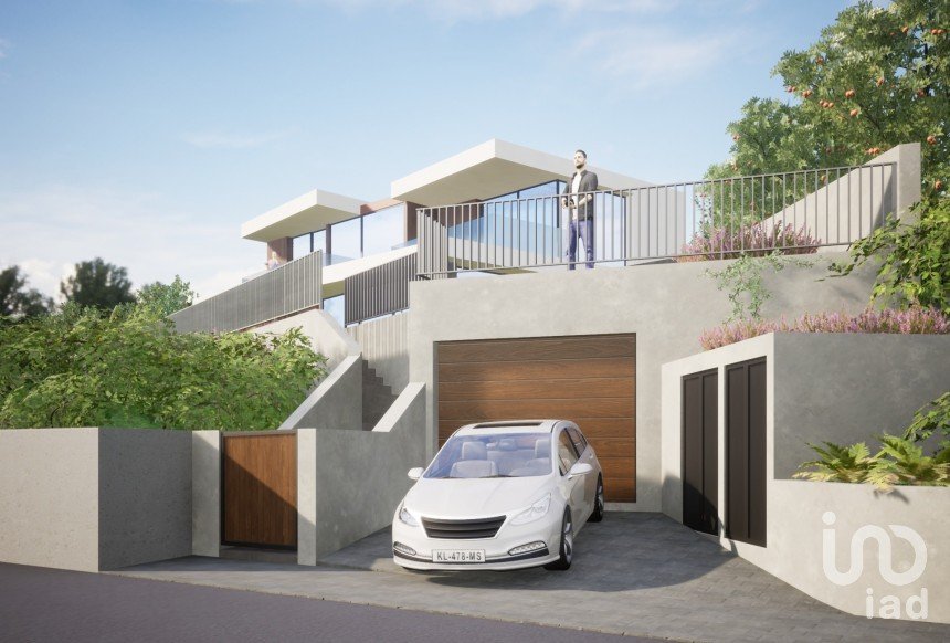 House T3 in Canhas of 272 m²