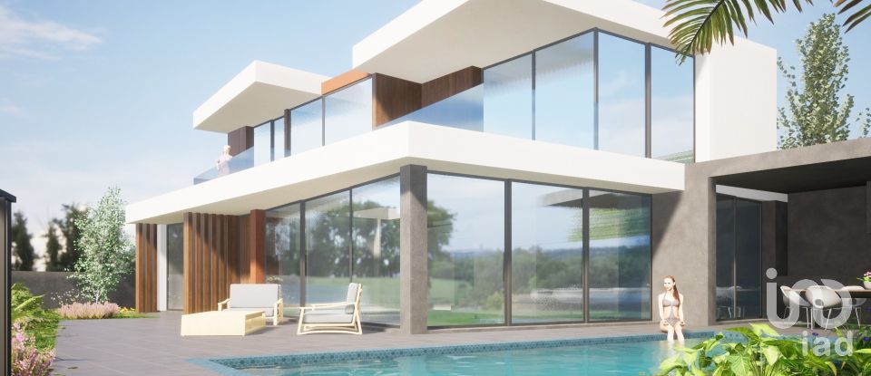 Maison T3 à Canhas de 272 m²