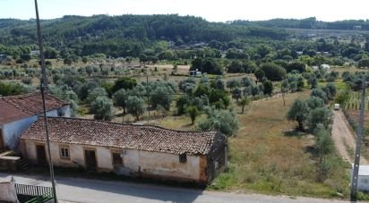 Maison de campagne T3 à Águas Belas de 240 m²