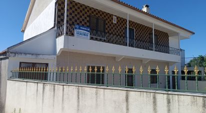 Maison de campagne T4 à Lagoaça e Fornos de 80 m²