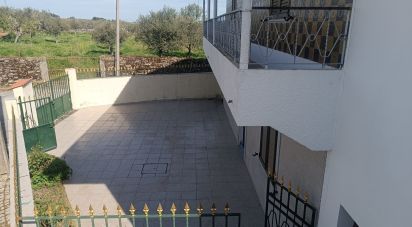 Country house T4 in Lagoaça e Fornos of 80 m²