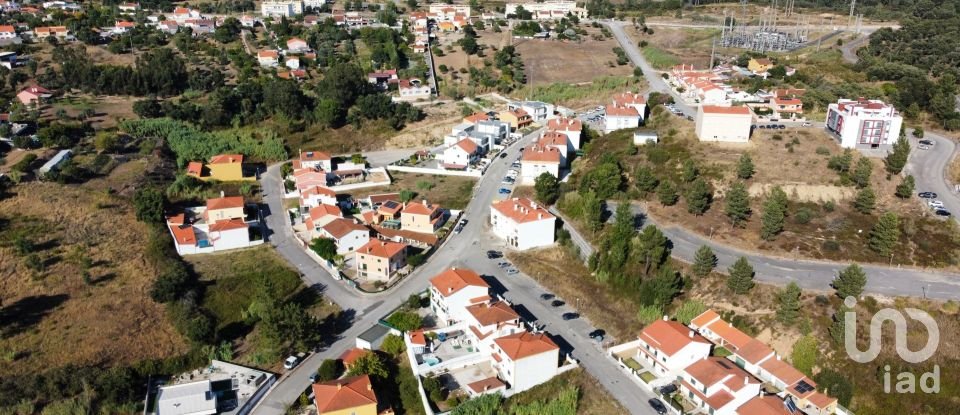 Terrain à bâtir à Santarém (Marvila), Santa Iria Da Ribeira De Santarém, Santarém (São Salvador) E Santarém (São Nicolau) de 600 m²