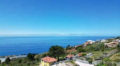 Land in Prazeres of 949 m²