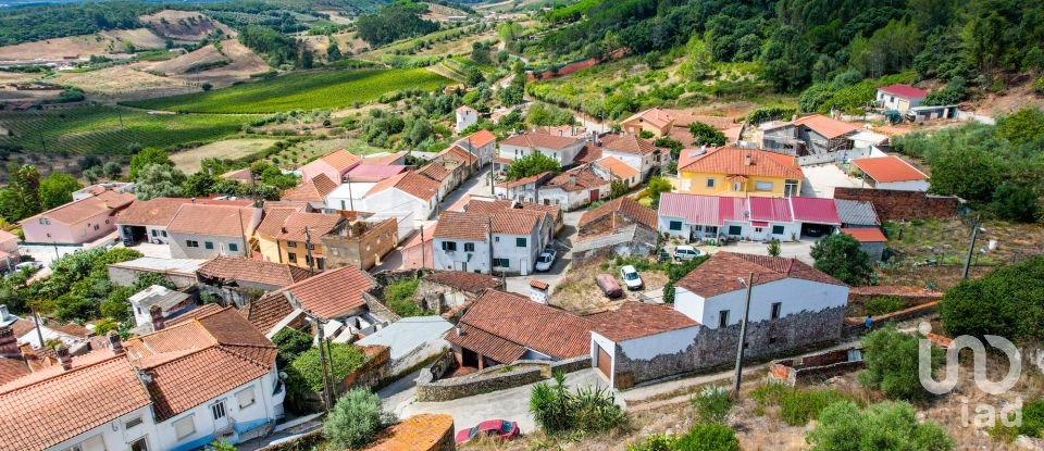 Casa de aldeia T3 em Rio Maior de 298 m²