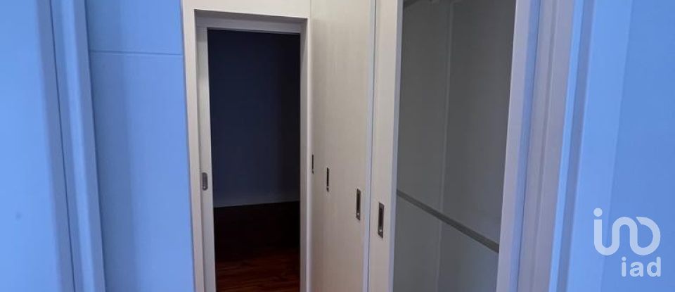 Apartamento T2 em Alcântara de 70 m²