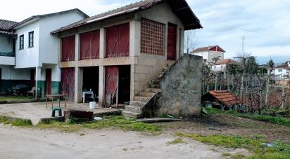 Casa de Campo T3 em Arco de Baúlhe e Vila Nune de 431 m²