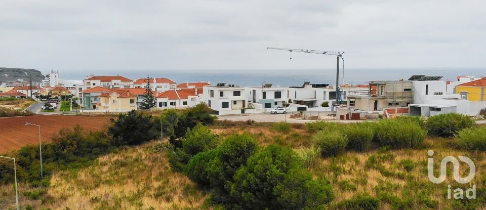 Casa T3 em Lourinhã e Atalaia de 187 m²