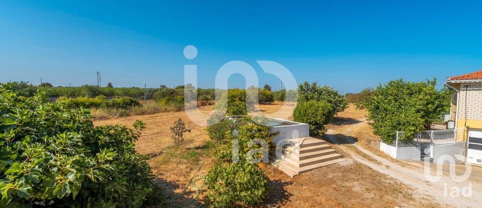 Casa de Campo T4 em Luz de Tavira e Santo Estêvão de 143 m²