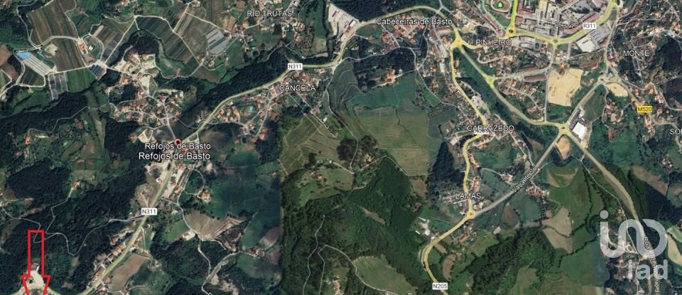 Terrain à Refojos de Basto, Outeiro e Painzela de 905 m²