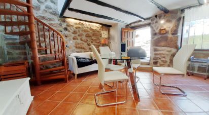 House T2 in Castro Laboreiro e Lamas de Mouro of 64 m²