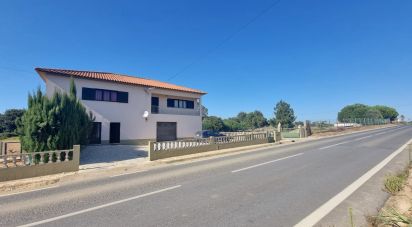 House T5 in São Bartolomeu dos Galegos e Moledo of 186 m²