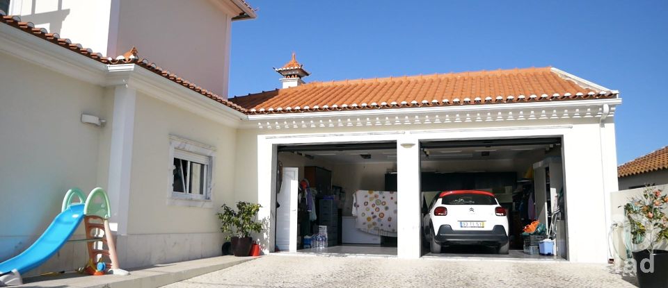 Casa / Villa T4 em Silveira de 236 m²