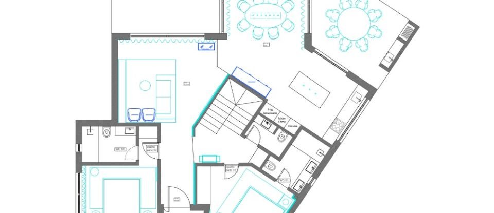 Habitação T4 em Quarteira de 350 m²