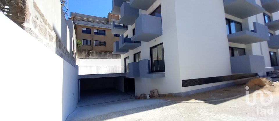 Apartment T3 in Mafamude e Vilar do Paraíso of 113 m²