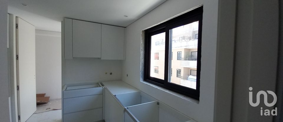 Apartamento T3 em Mafamude e Vilar do Paraíso de 113 m²