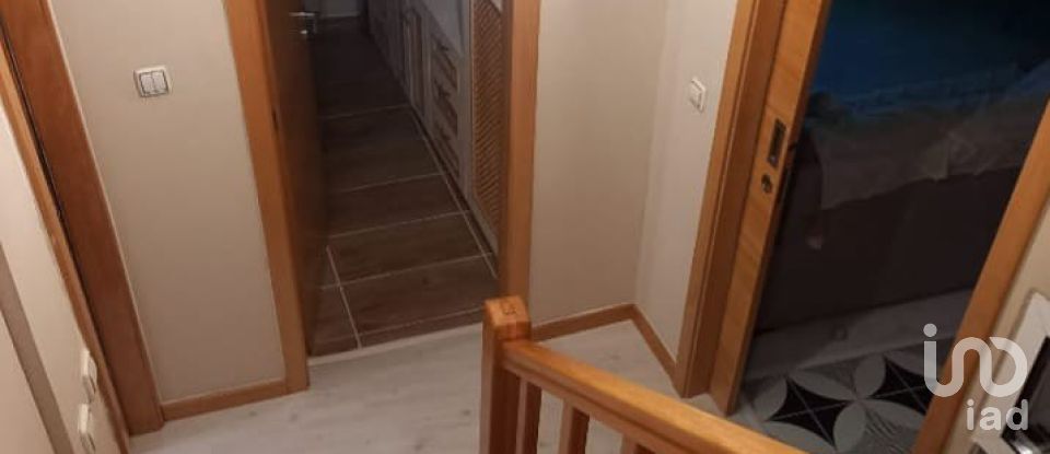 Casa T2 em Freixo de Espada à Cinta e Mazouco de 55 m²