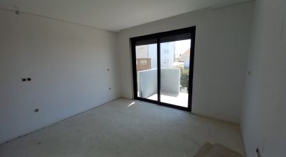 Apartamento T3 em Mafamude e Vilar do Paraíso de 116 m²