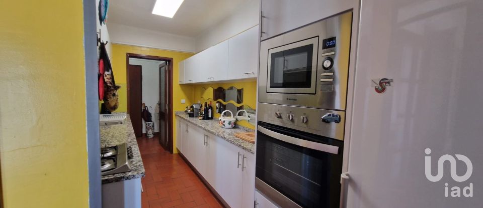 Apartamento T3 em Carnide de 94 m²