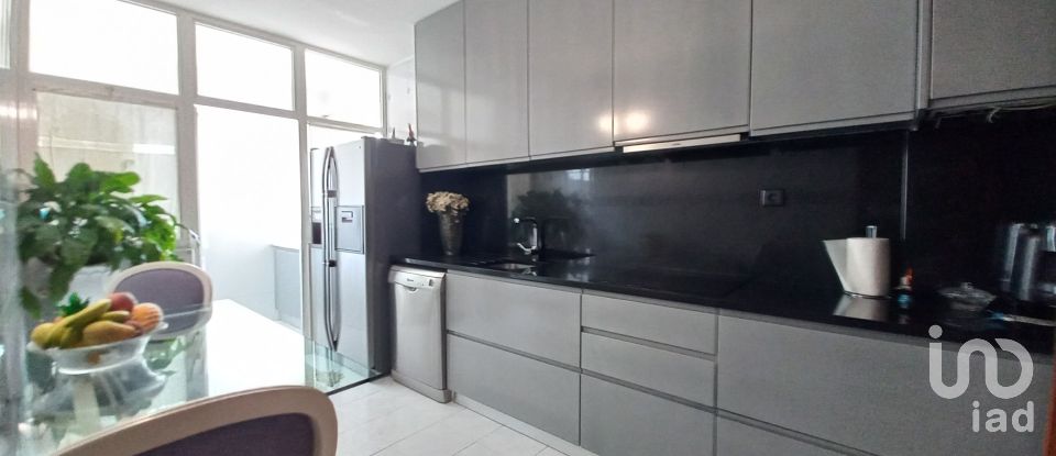 Apartment T3 in Barcelos, Vila Boa e Vila Frescainha (São Martinho e São Pedro) of 135 m²