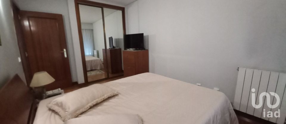 Apartment T3 in Barcelos, Vila Boa e Vila Frescainha (São Martinho e São Pedro) of 135 m²