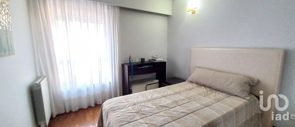 Apartment T3 in Barcelos, Vila Boa e Vila Frescainha (São Martinho e São Pedro) of 135 m²