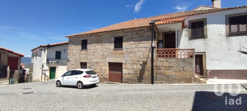 Casa / Villa T5 em Barcos e Santa Leocádia de 179 m²