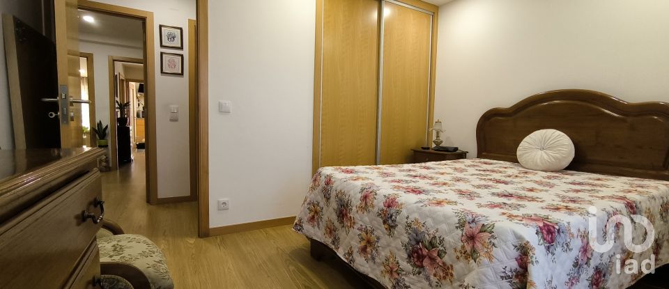 Apartamento T2 em Vilar de andorinho de 101 m²