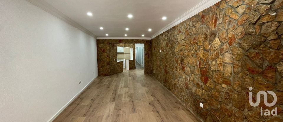 Casa tradicional T1 em Palmela de 85 m²