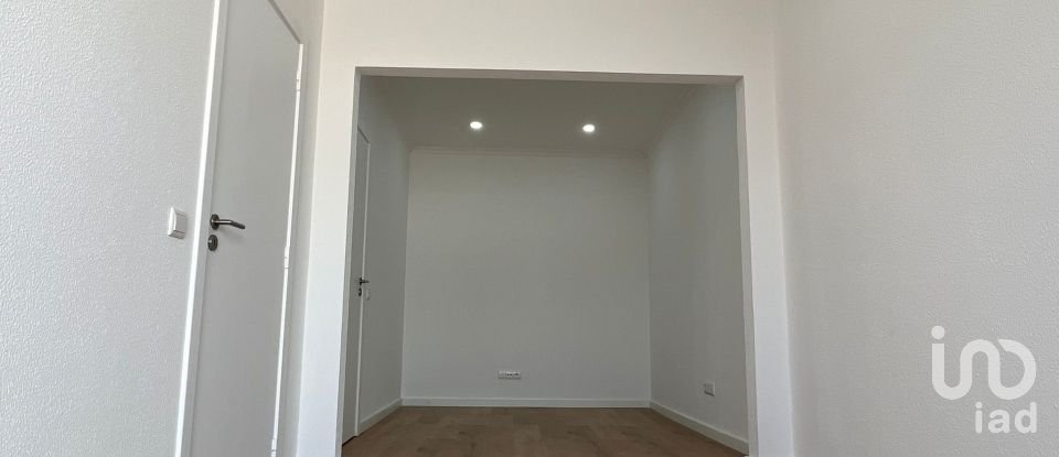 Casa tradicional T1 em Palmela de 85 m²