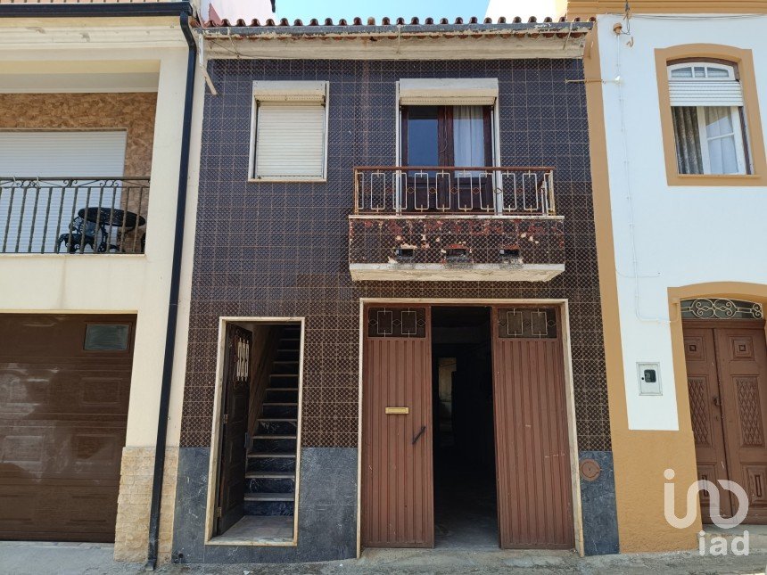 Casa de aldeia T2 em Arganil de 110 m²