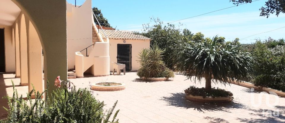 Lodge T5 in Silves of 166 m²