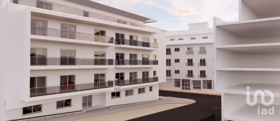 Apartamento T3 em Oliveira De Azeméis, Santiago De Riba-Ul, Ul, Macinhata Da Seixa E Madail de 160 m²