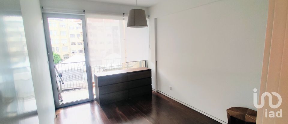 Apartment T1 in Avenidas Novas of 67 m²