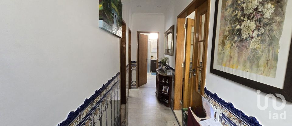 Traditional house T4 in Cadaval e Pêro Moniz of 118 m²