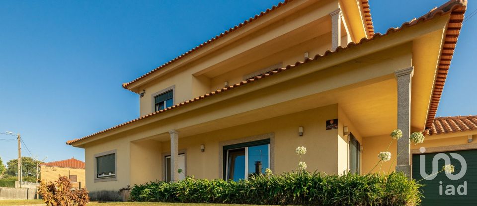 Gîte T3 à Campos e Vila Meã de 205 m²