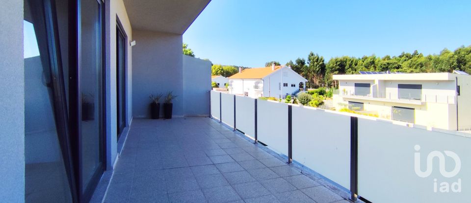 Casa T4 em Anha de 372 m²