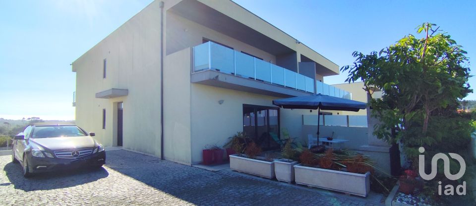 Casa T4 em Anha de 372 m²