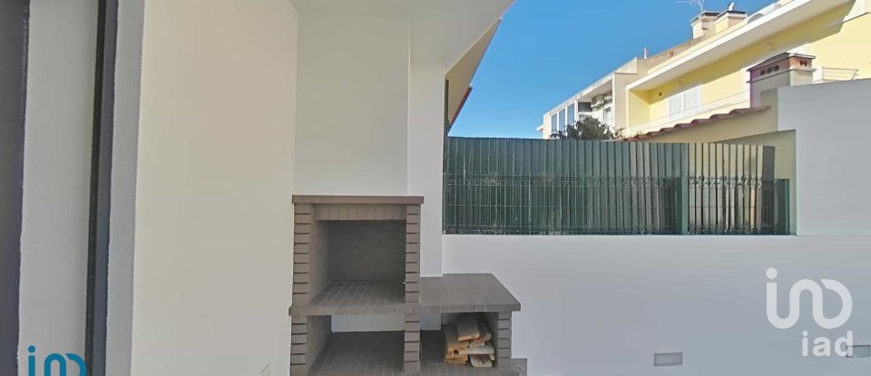 House T3 in Seixal, Arrentela e Aldeia de Paio Pires of 125 m²