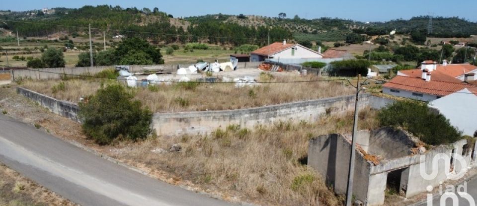 Casa de aldeia T0 em Azoia de Cima e Tremês de 200 m²